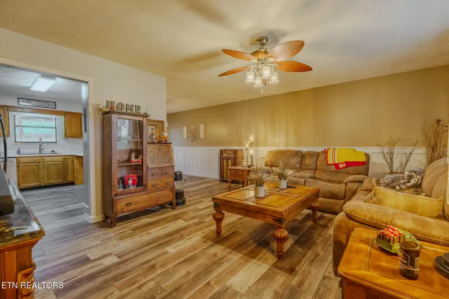 294 Cherokee Tr, Seymour, TN 37865 - #3