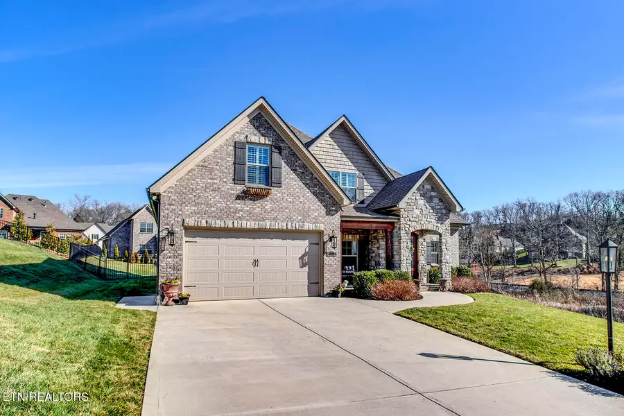9208 Tropical Lane, Knoxville, TN 37922 - Image #2
