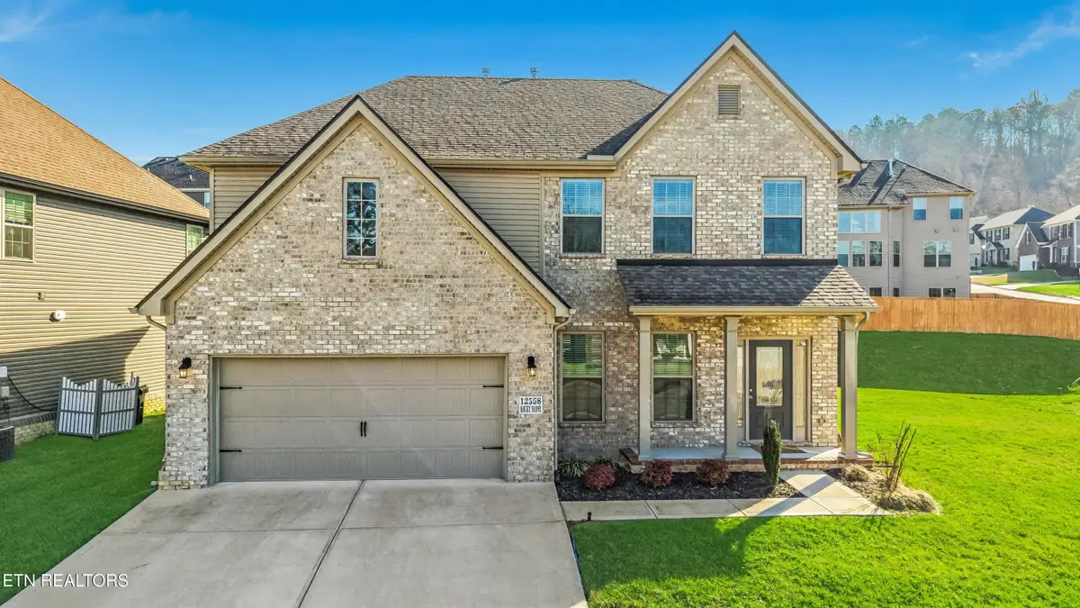12558 Rocky Slope Lane, Knoxville, TN 37922 - Image #1