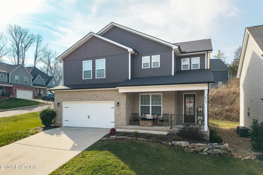 4949 Creek Bank Drive, Knoxville, TN 37920 - Image #2