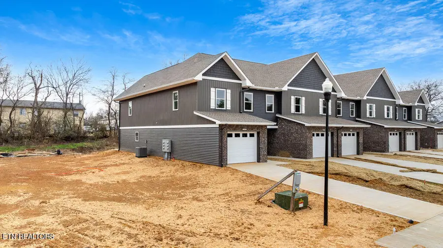 713 Haig St, Maryville, TN 37801 - Image #2