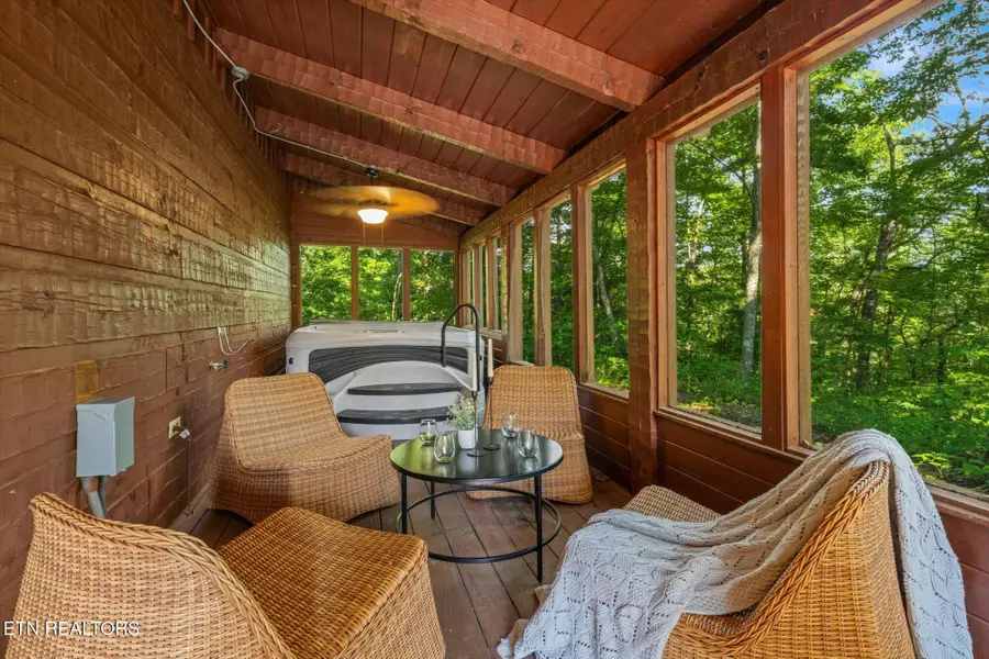 4372 Boogertown Rd #2, Sevierville, TN 37876 - Image #2