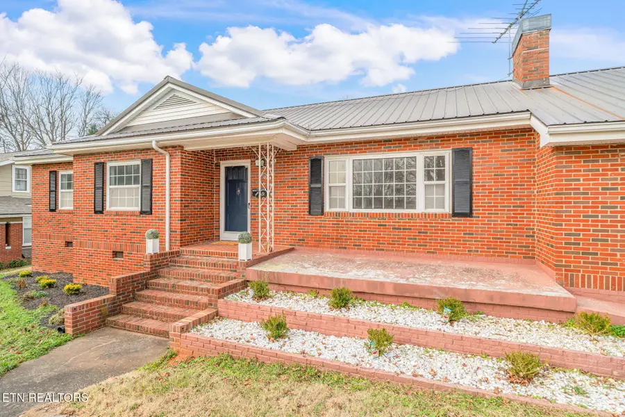 1225 N Main St, Sweetwater, TN 37874 - Image #3