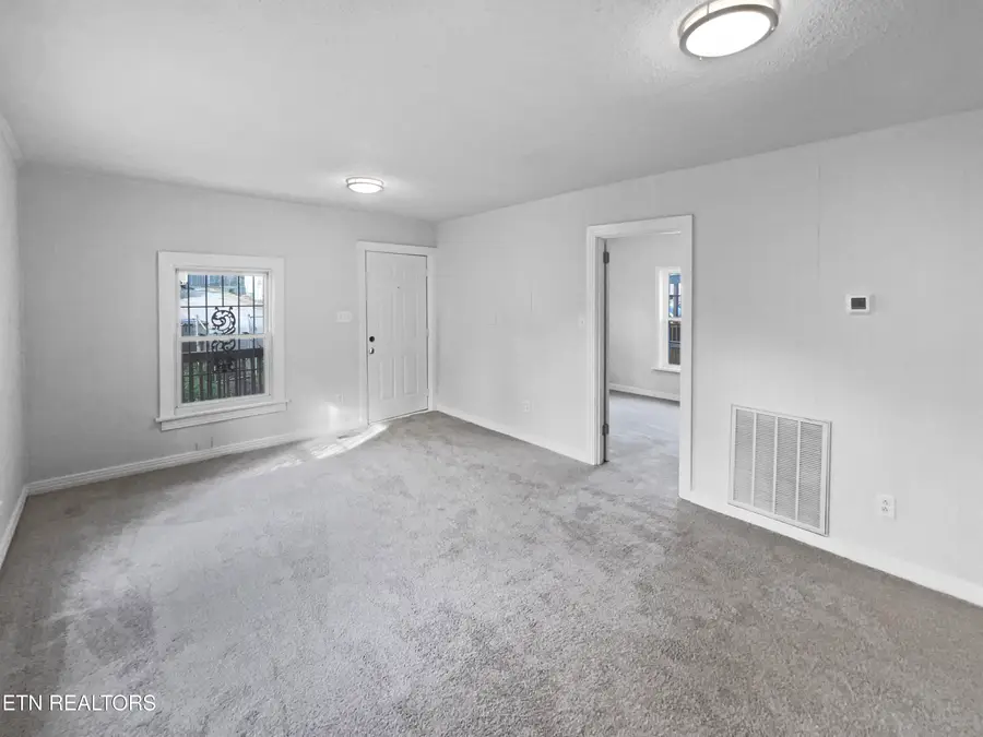 4028 Catalpa Ave, Knoxville, TN 37914 - Image #3