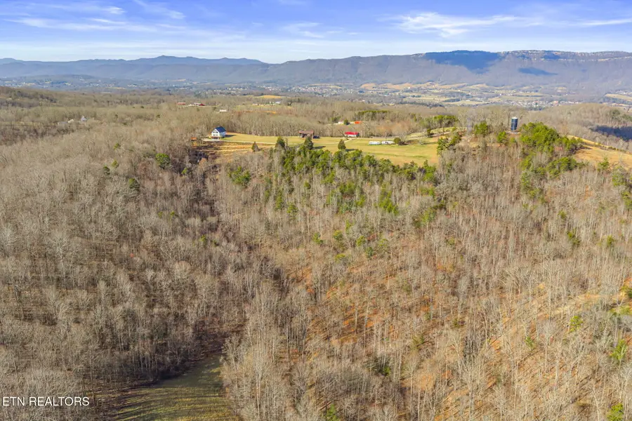 264 Victory Cross Rd, Lafollette, TN 37766 - Image #3