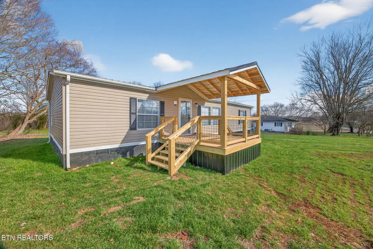 4266 Burgess Falls Rd, Sparta, TN 38583 - Image #1