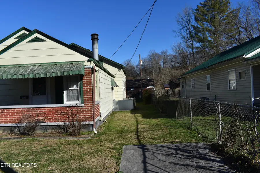 405 S 37th St, Middlesboro, KY 40965 - Image #2