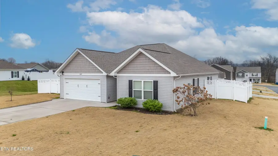 605 Clay Drive, Talbott, TN 37877 - Image #2