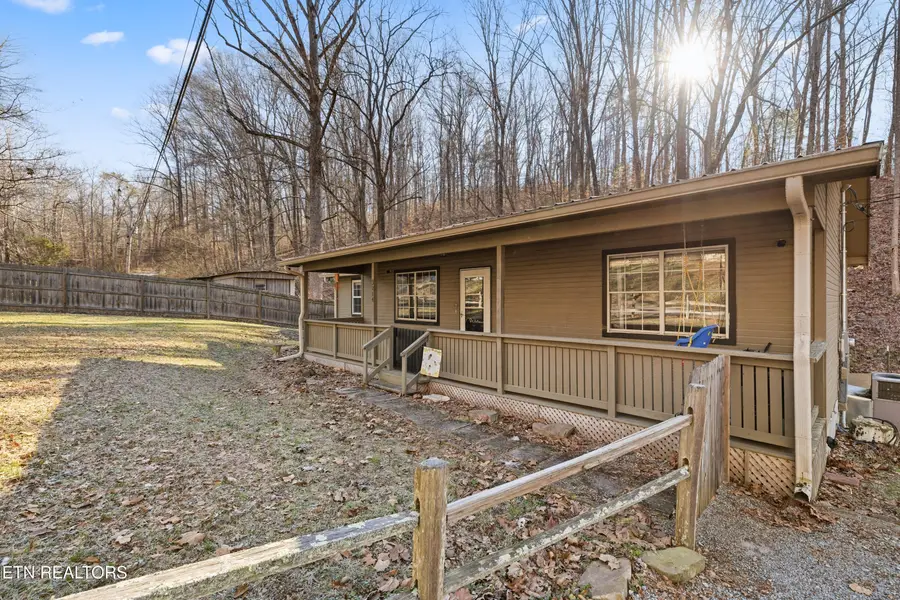 3214 Long Hollow Rd, Powell, TN 37849 - Image #2