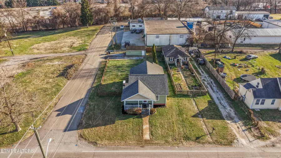 356 Atlantic Ave, Knoxville, TN 37917 - Image #3