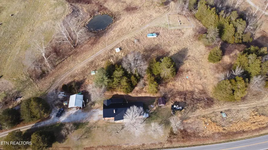 7622 Tazewell Hwy, Sneedville, TN 37869 - Image #2