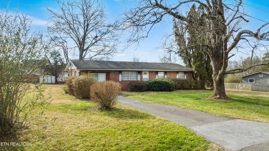 4612 Blairwood Drive, Knoxville, TN 37938 - Image #2