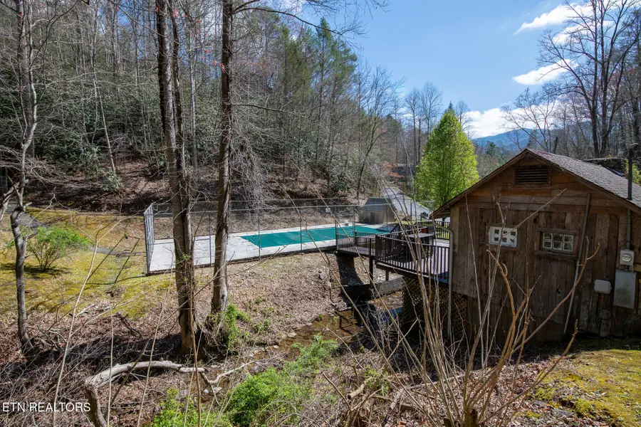 815 Red Fox Tr, Gatlinburg, TN 37738 - #2