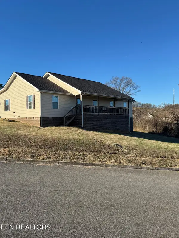 129 Ambernic Way, Sweetwater, TN 37874