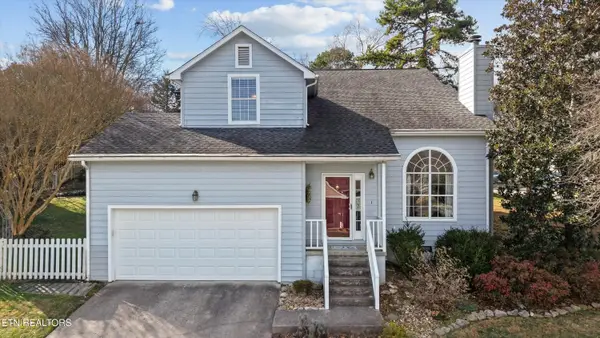 1416 Francis Station Drive, Knoxville, TN 37909