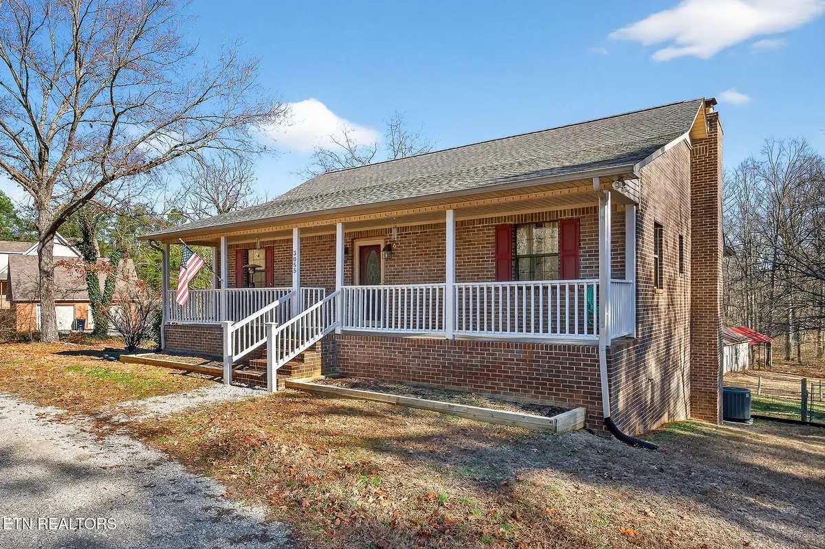 3055 Clemmons Rd, Bloomington Springs, TN 38545 - #1