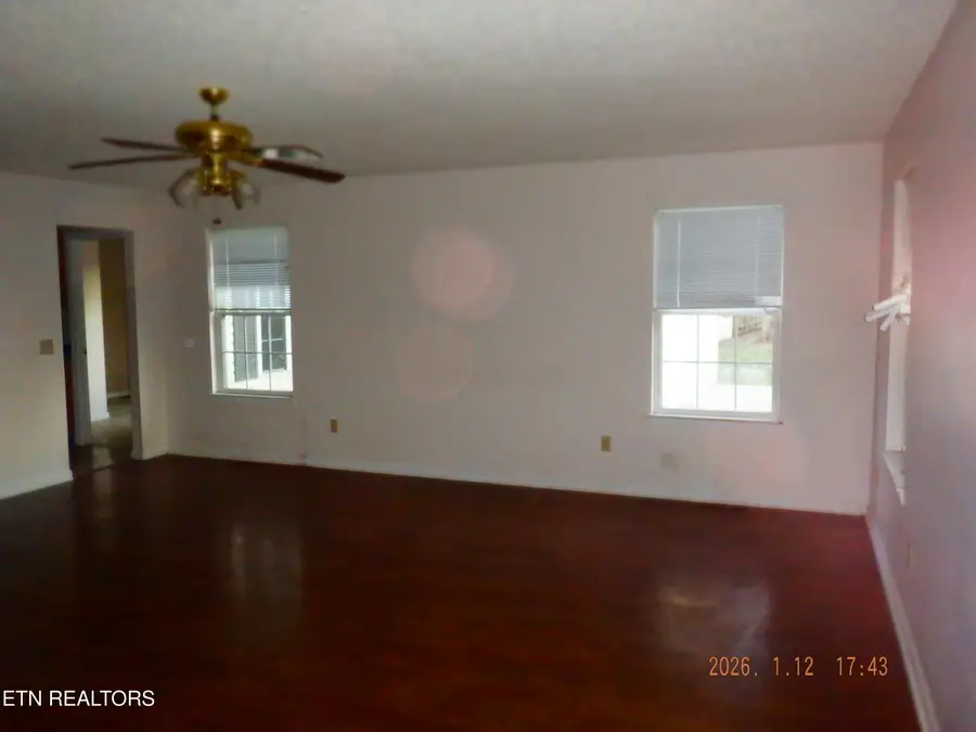892 Norris Rd, Clarkrange, TN 38553 - Image #2