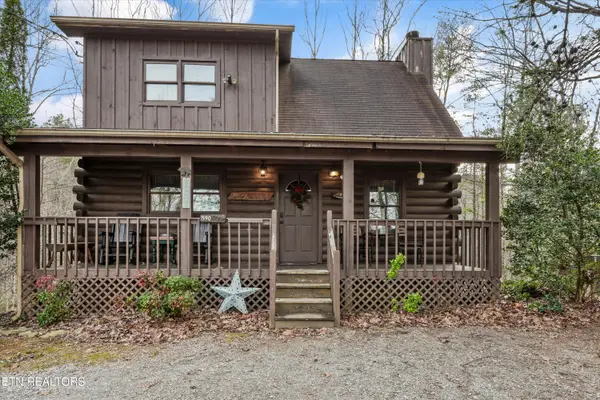 1590 Sky View Drive, Sevierville, TN 37876