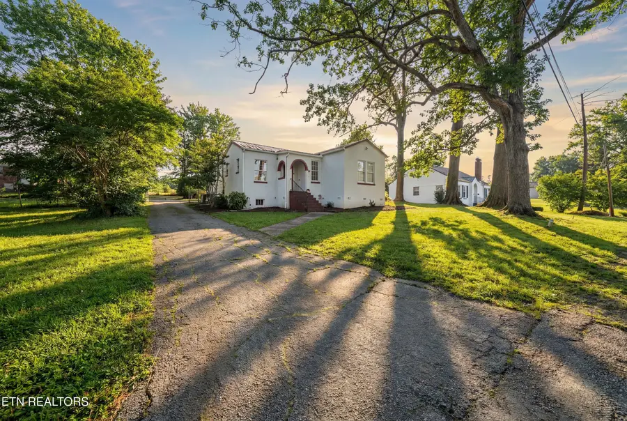 111 Tillery Lane, Knoxville, TN 37918 - Image #3