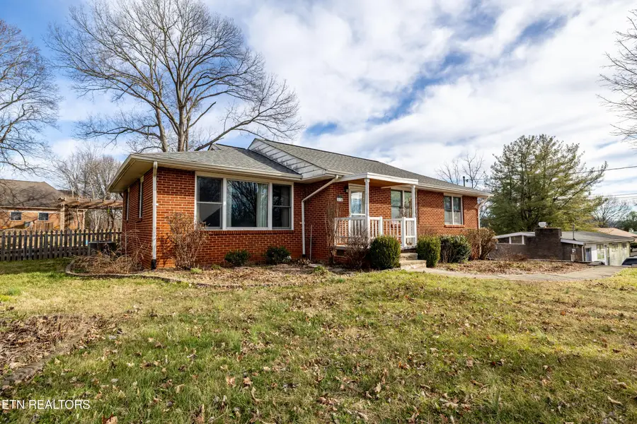 5636 Kentwood Rd, Knoxville, TN 37912 - Image #3