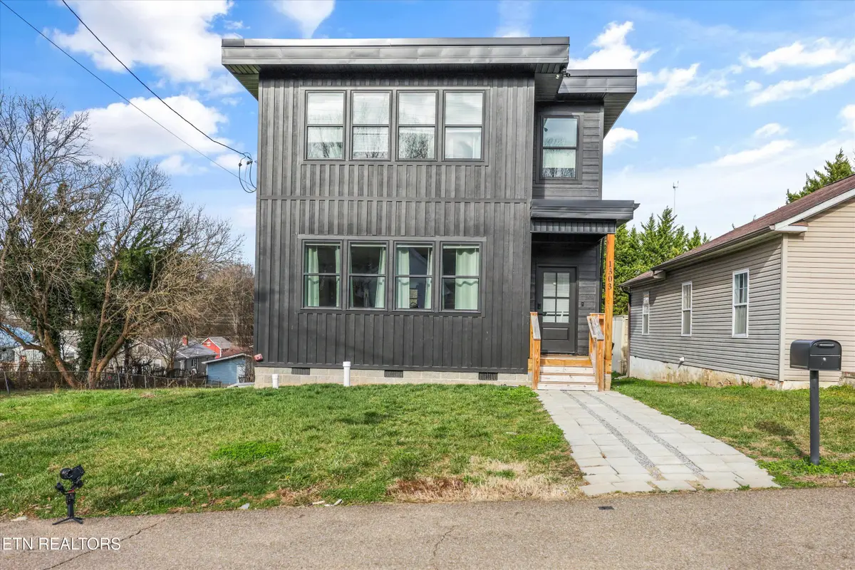 1303 W Baxter Ave, Knoxville, TN 37921 - Image #1