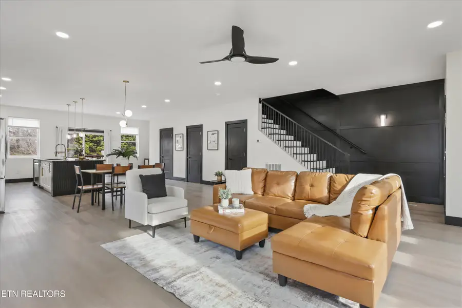 1303 W Baxter Ave, Knoxville, TN 37921 - Image #3