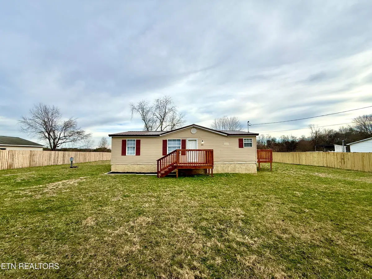 328 2nd St, Corryton, TN 37721 - Image #1