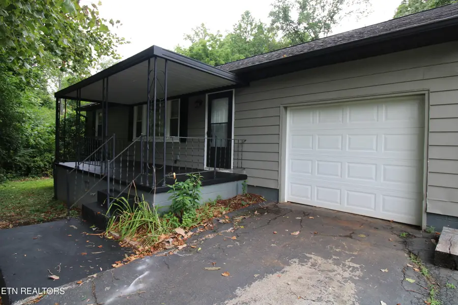 624 Milligan St, Knoxville, TN 37914 - Image #2