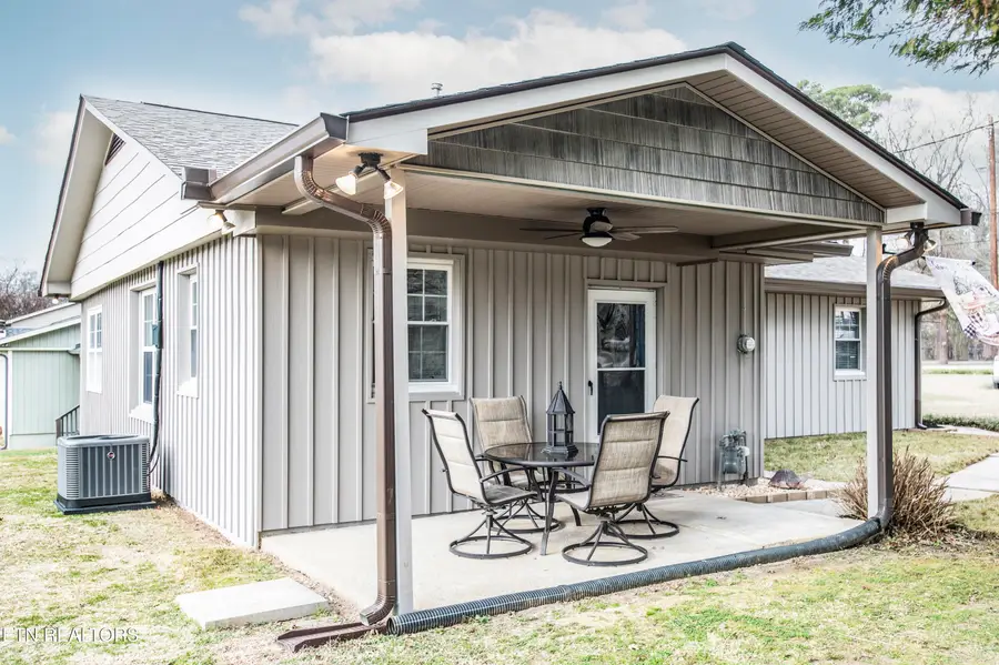 132 Pembroke Rd, Oak Ridge, TN 37830 - Image #3