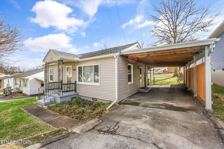 2208 Chester Ave, Knoxville, TN 37915 - Image #3