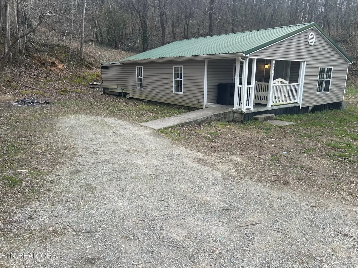 2074 Long Hollow Rd, Lafollette, TN 37766 - Image #1