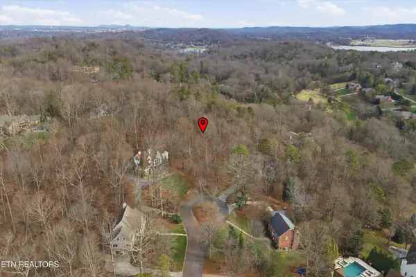 2001 Lyons Ridge Rd, Knoxville, TN 37919