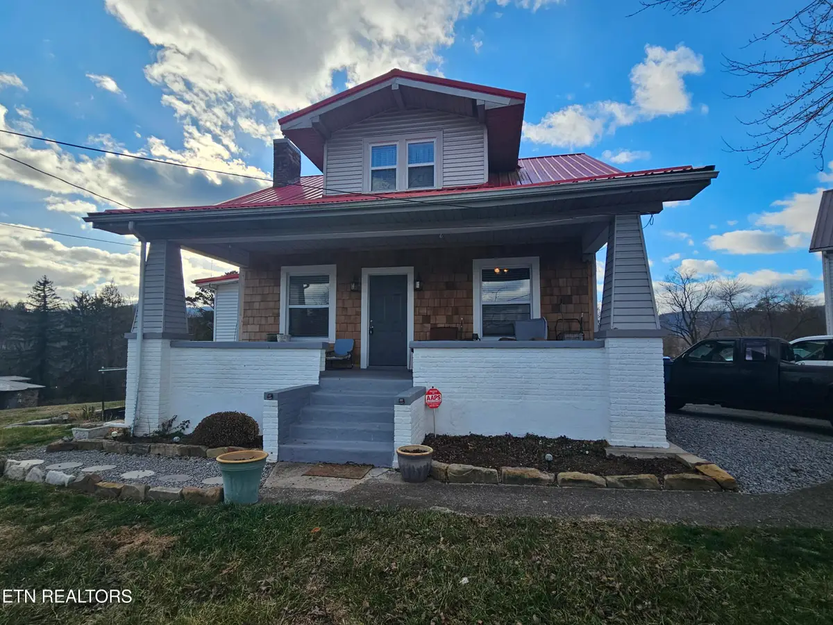 103 Leafwood Rd, Middlesboro, KY 40965 - Image #1