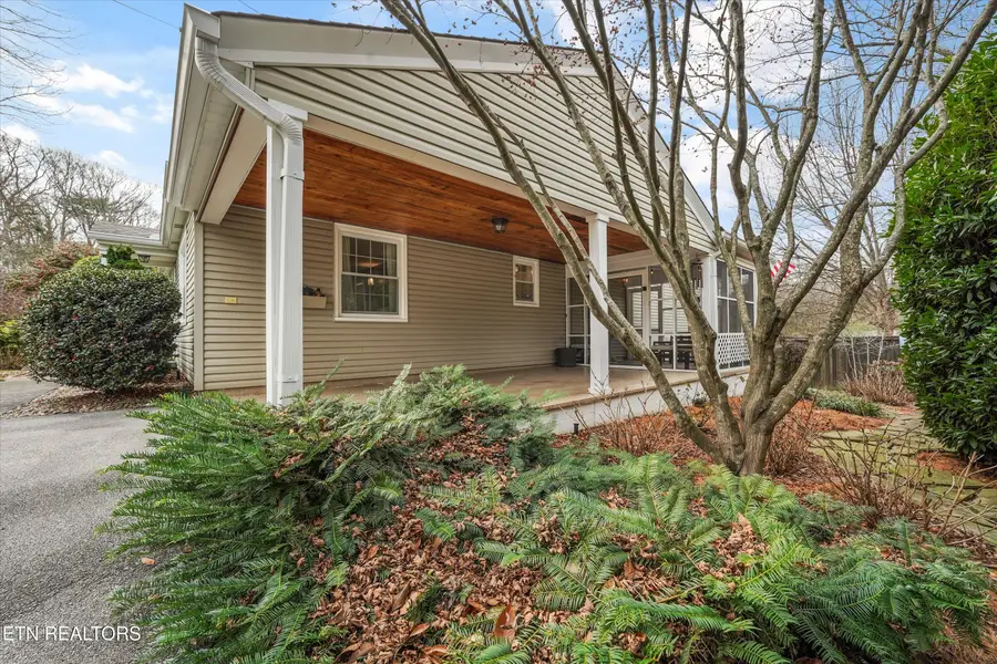 1327 Calderwood Ave, Maryville, TN 37801 - Image #3