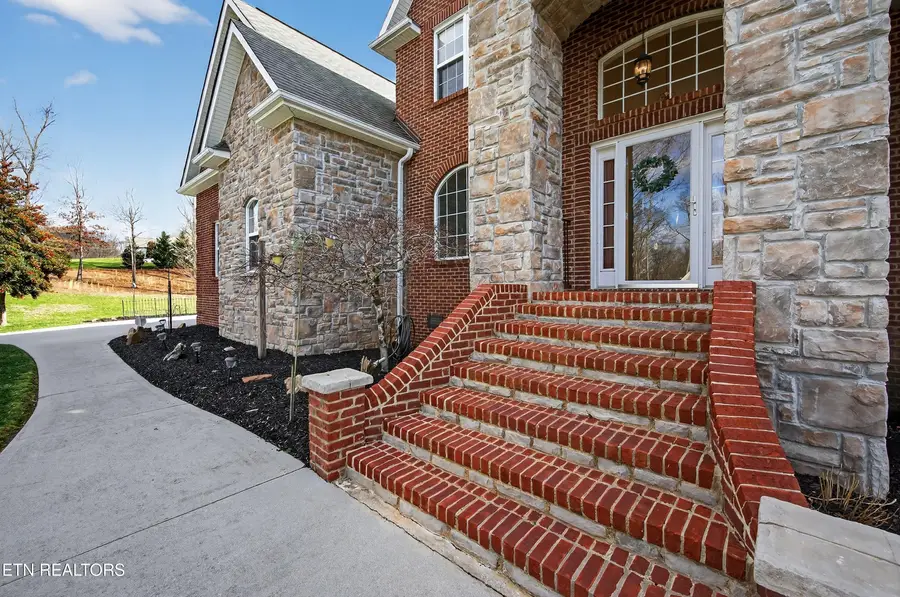 110 Saint James Lane, Clinton, TN 37716 - Image #3