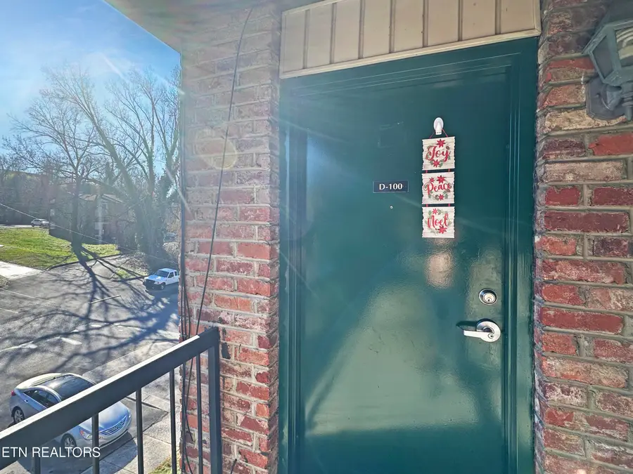 2718 Painter Ave #D100, Knoxville, TN 37919 - Image #2