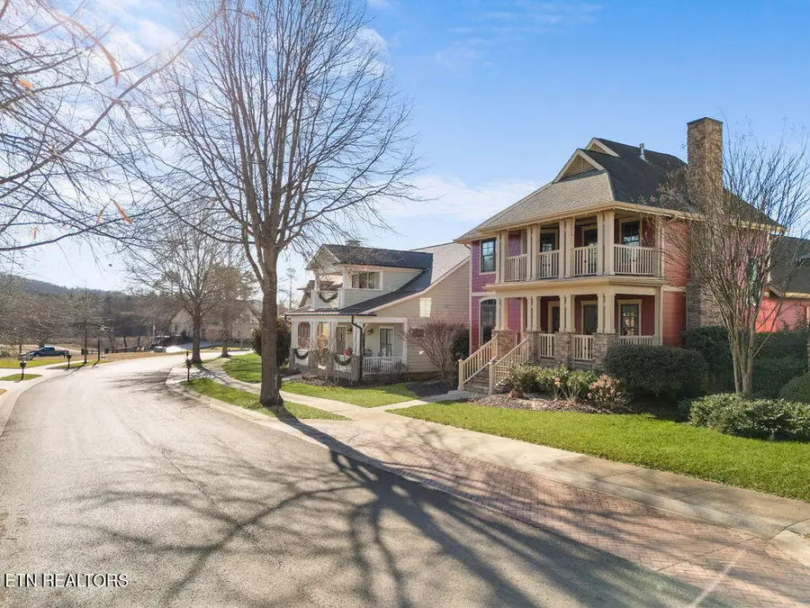 748 Bobcat Run Drive, Loudon, TN 37774 - Image #2