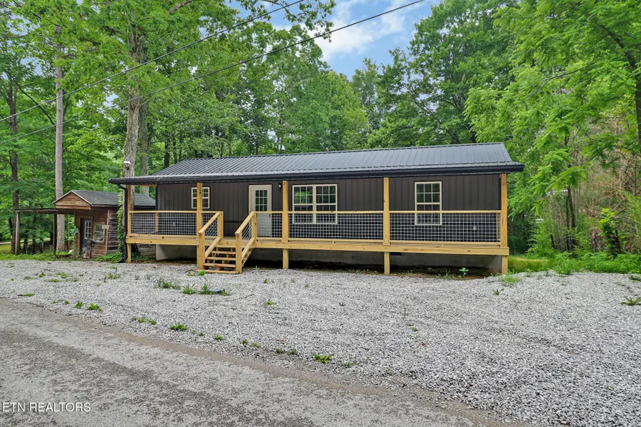 116 Joe Voiles Rd, Jamestown, TN 38556 - #3