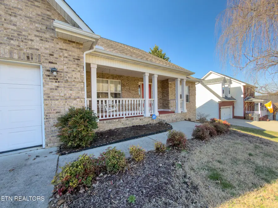 4135 Oakstone Lane, Knoxville, TN 37918 - Image #2