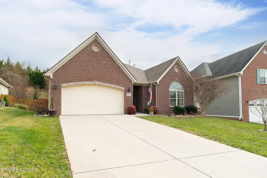 3430 Greentree Lane, Knoxville, TN 37931 - Image #2