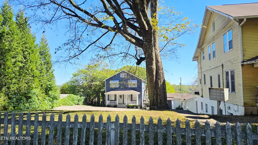 1412 Armstrong Ave, Knoxville, TN 37917 - #2