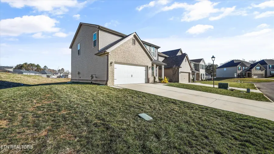 9437 Valentine Meadow Rd, Knoxville, TN 37931 - Image #3