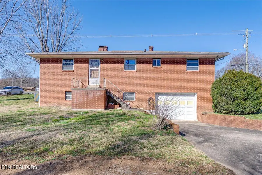 503 Glendale Ave, Clinton, TN 37716 - Image #2