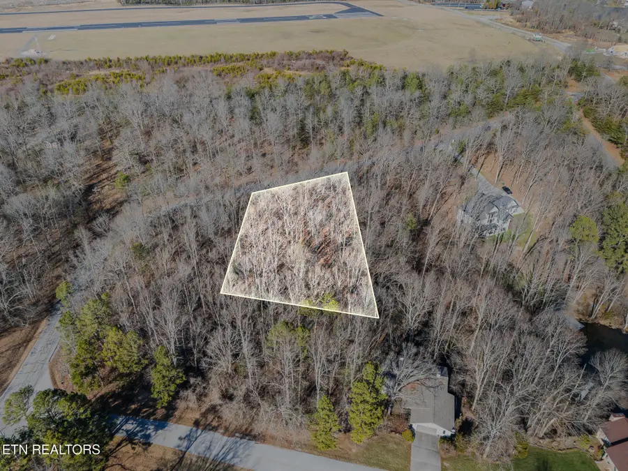 0.93AC Tennessee Ave, Crossville, TN 38555 - Image #2