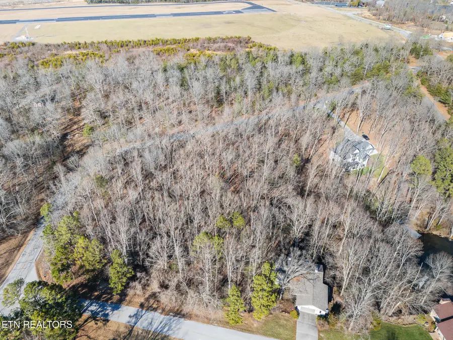 0.93AC Tennessee Ave, Crossville, TN 38555 - Image #3