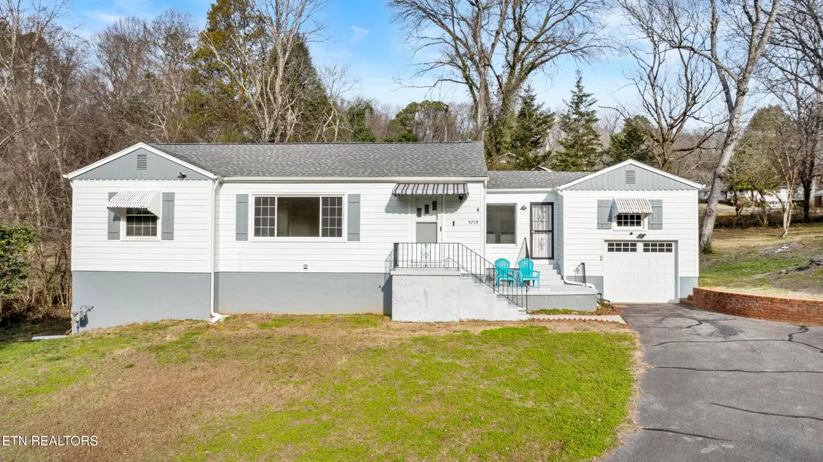 5719 Green Valley Drive, Knoxville, TN 37914 - Image #1