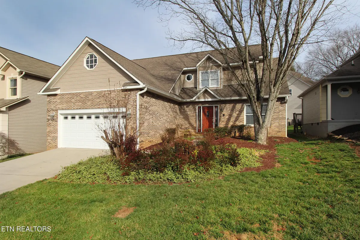 1006 Middleton Place, Knoxville, TN 37923 - Image #1