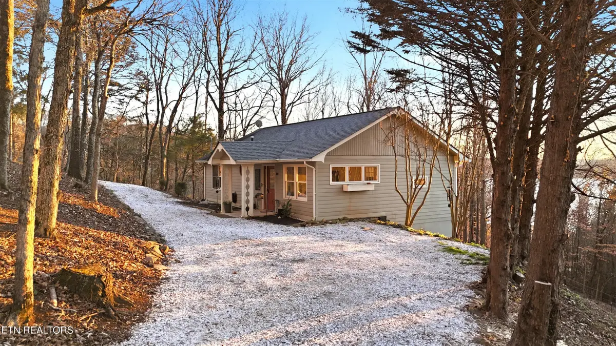 102 Jones Lake Way, Louisville, TN 37777 - Image #1