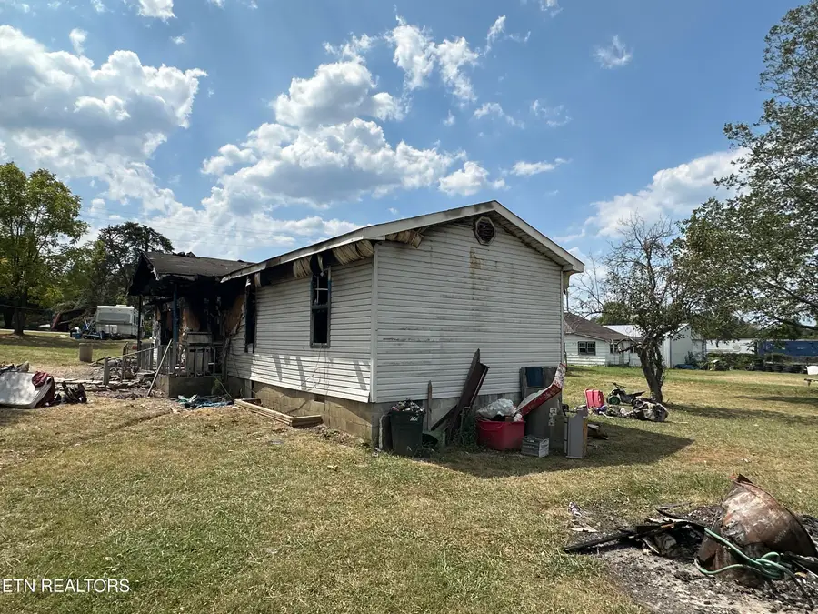 304 W Stewart Ave, Monterey, TN 38574 - Image #3