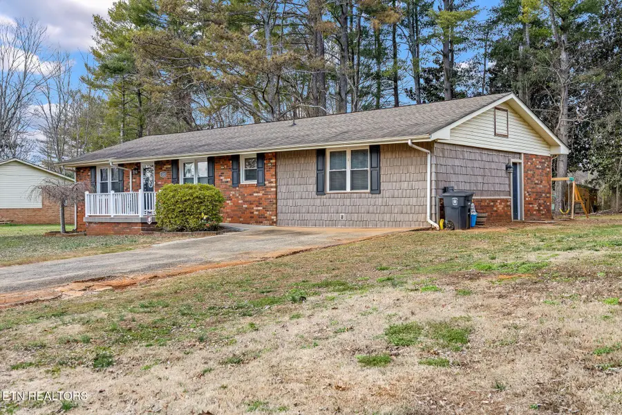 1222 Miami St, Athens, TN 37303 - Image #2